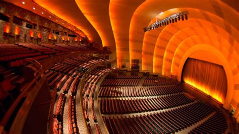 How Many Seats in Radio City Music Hall: A Discussion on Venue Capacity and Its Surrounding Topics